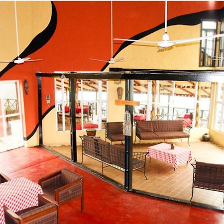 Afrikiko River Front Resort Akosombo Ngoại thất bức ảnh
