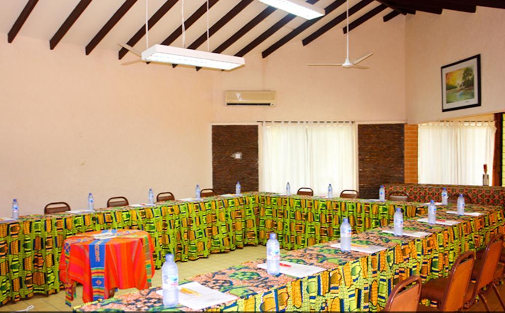 Afrikiko River Front Resort Akosombo Ngoại thất bức ảnh