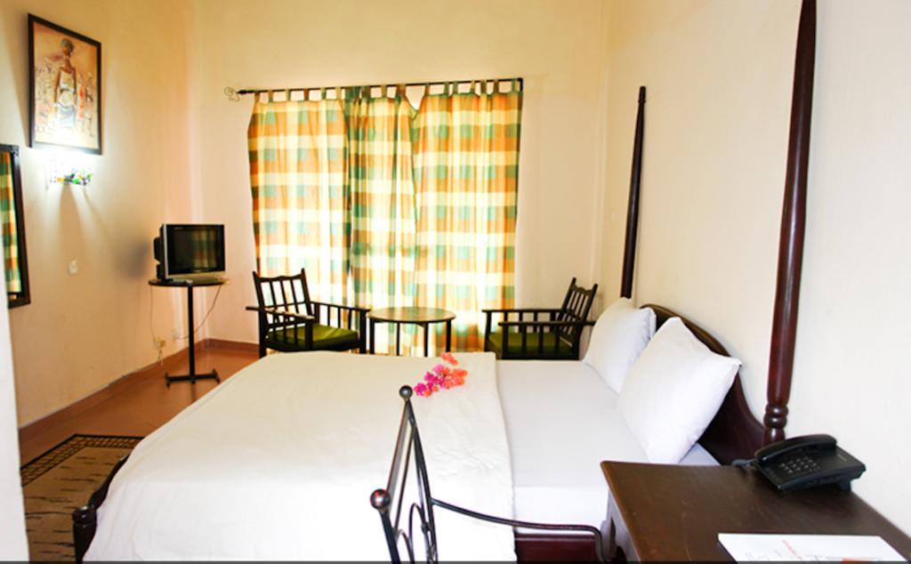 Afrikiko River Front Resort Akosombo Phòng bức ảnh