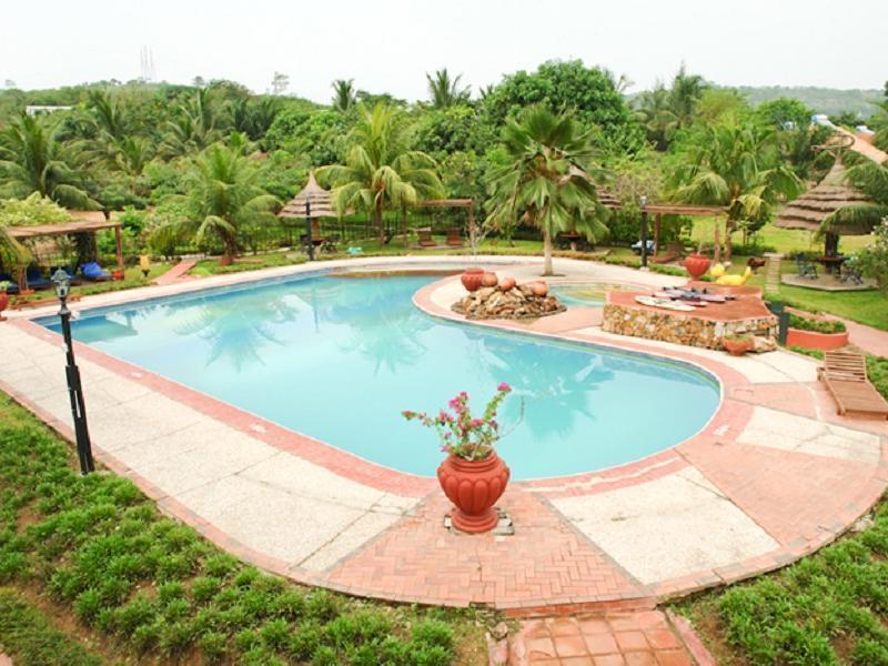 Afrikiko River Front Resort Akosombo Ngoại thất bức ảnh